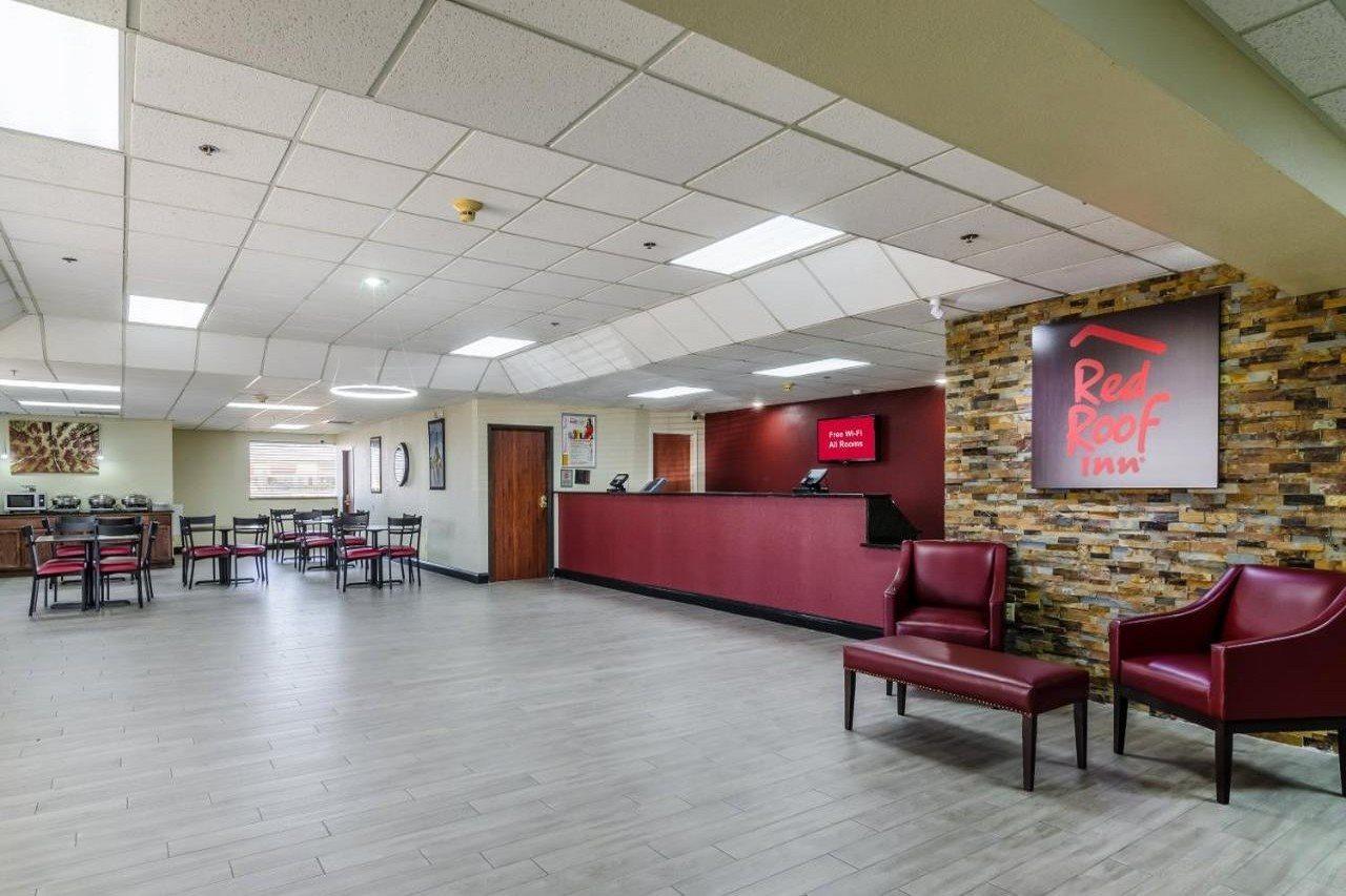 Red Roof Inn & Conference Center Wichita Airport Exteriör bild